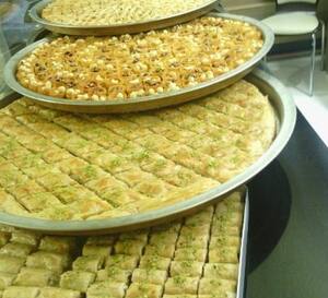 Mecidiye Sam Tatlisi Menu Mecidiye Sam Tatlisi Mecidiyekoy Merkez Istanbul Icin Menu